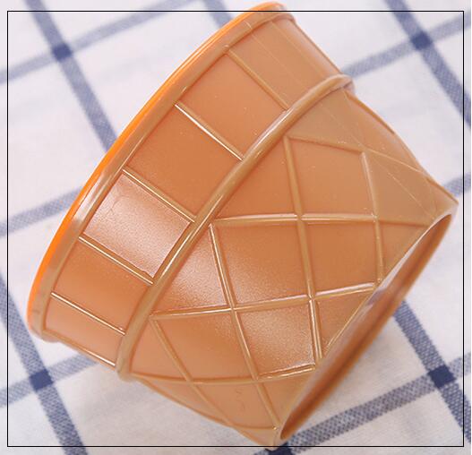 Ice-cream cup with spoon(图10)
