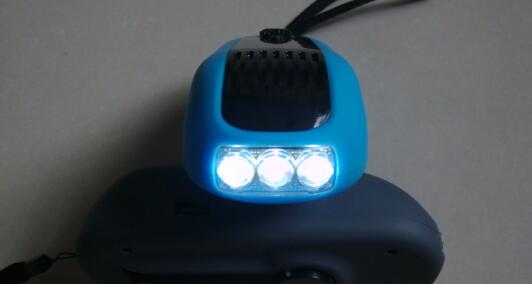 DYNAMO LED TORCH WITH MOBILE PHONE CHARGER(图5)