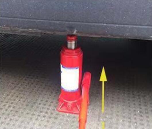 Hydraulic Bottle Jack(图1)